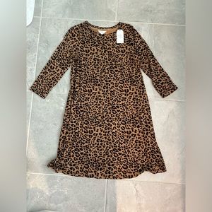 Time and true Slinky material, cheetah print dress. Small. NWT